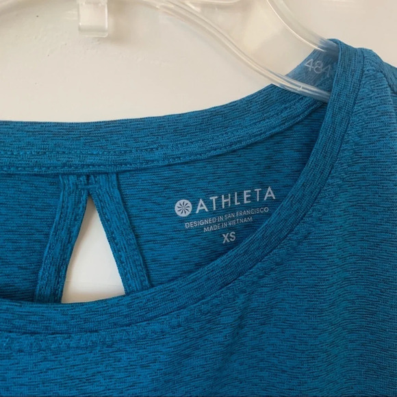 Athleta Teal Sleeveless Keyhole Crossback Top size XS - Picture 3 of 4